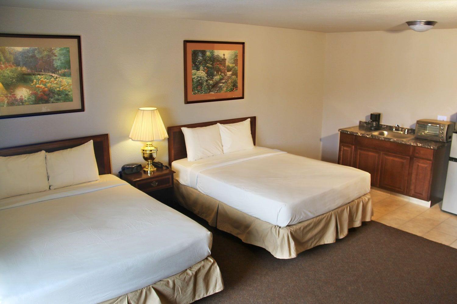 The Inn At St. George Bagian luar foto