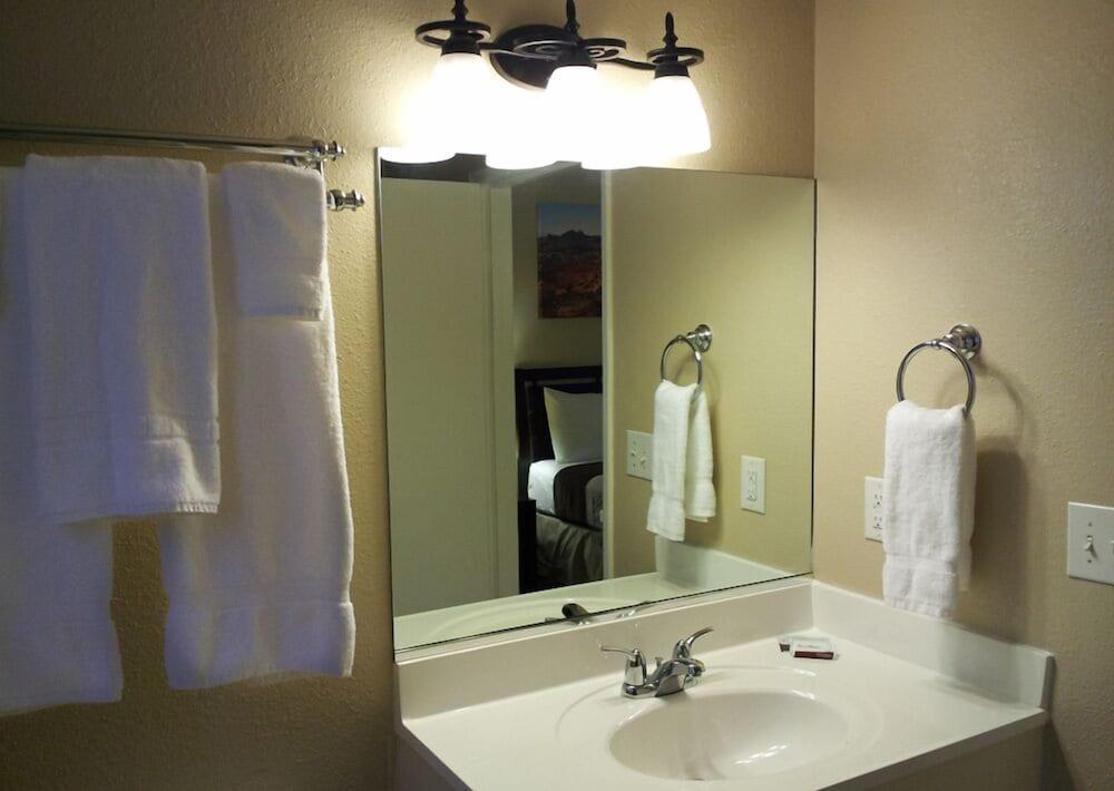 The Inn At St. George Bagian luar foto