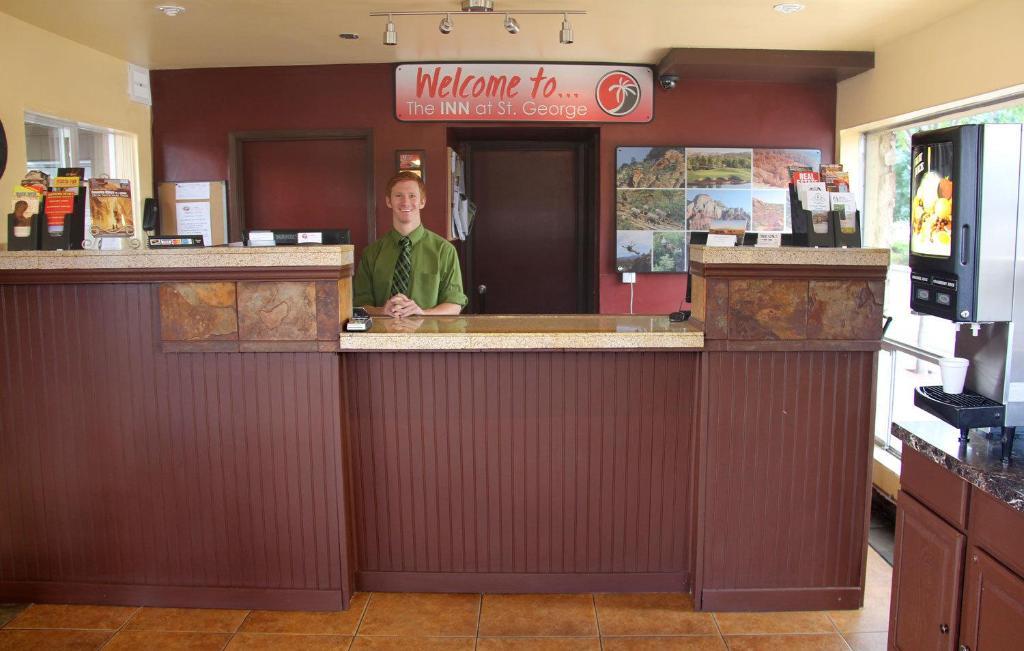 The Inn At St. George Bagian luar foto
